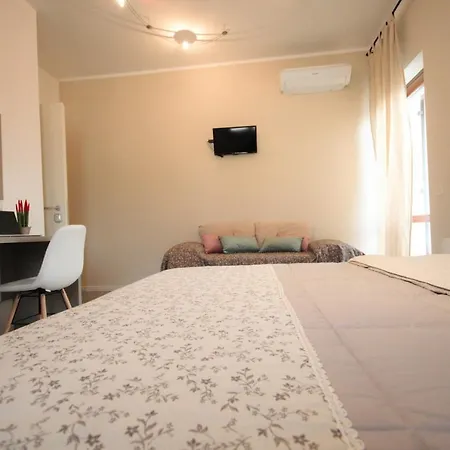Guest house Valpohome&rooms *